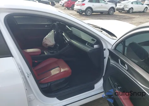 2024 Kia K5 Gt-Line from USA, damaged, VIN 5XXG64J25RG230455